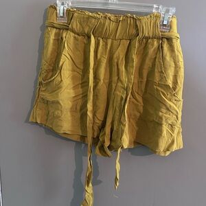 Indigo Rein Olive paperbag Shorts